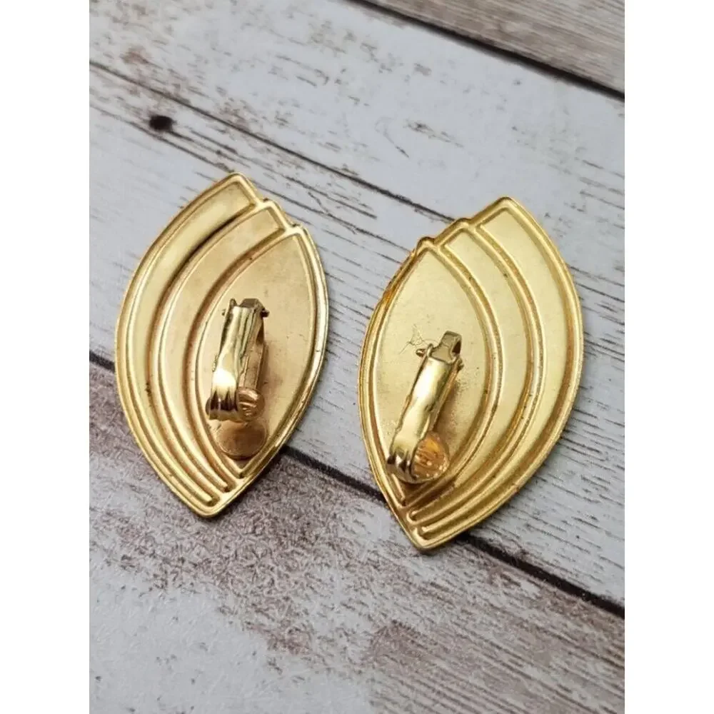 Vintage Clip On Earrings - Navy Blue, Gold Tone, Cream - Statement Earrings